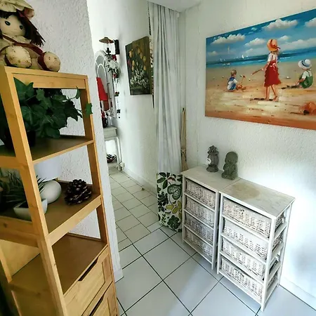 T3 Spacieux, 6 Pers., Jardin Et Parking, Quartier Calme - Fr-1-607-106 Apartment *