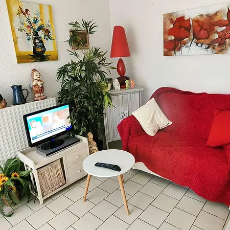 T3 Spacieux, 6 Pers., Jardin Et Parking, Quartier Calme - Fr-1-607-106 Apartment Agde