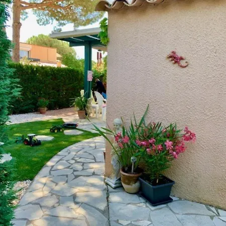 T3 Spacieux, 6 Pers., Jardin Et Parking, Quartier Calme - Fr-1-607-106 Апартаменти Агд