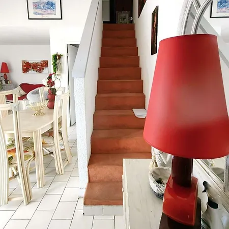 T3 Mezzanine 6 Pers, Piscine, Parking, Jardin Calme, Proche Et Commerces - Fr-1-607-106 Appartement