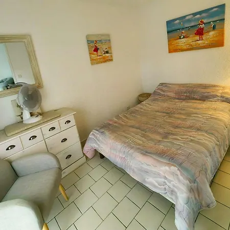 T3 Mezzanine 6 Pers, Piscine, Parking, Jardin Calme, Proche Et Commerces - Fr-1-607-106 Appartement