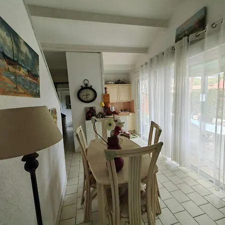 T3 Mezzanine 6 Pers, Piscine, Parking, Jardin Calme, Proche Et Commerces - Fr-1-607-106