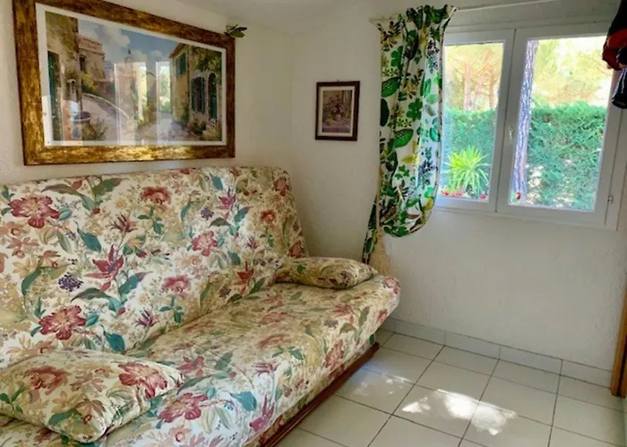 T3 Spacieux, 6 Pers., Jardin Et Parking, Quartier Calme - Fr-1-607-106 Agde