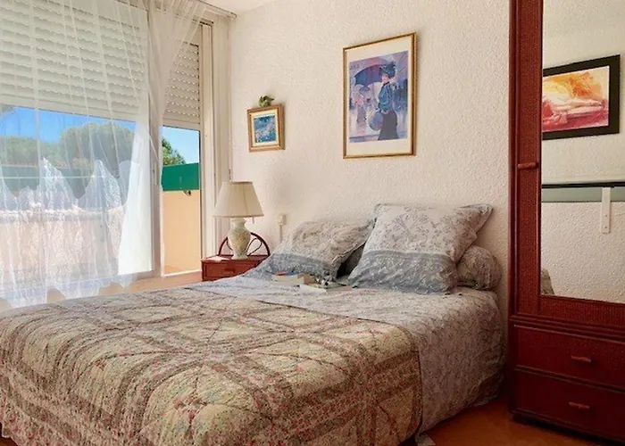 Appartamento T3 Spacieux, 6 Pers., Jardin Et Parking, Quartier Calme - Fr-1-607-106 Agde