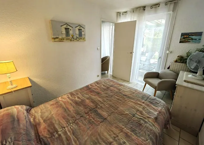 T3 Spacieux, 6 Pers., Jardin Et Parking, Quartier Calme - Fr-1-607-106 *