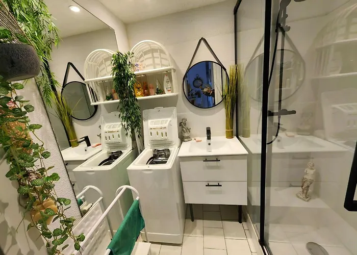 T3 Spacieux, 6 Pers., Jardin Et Parking, Quartier Calme - Fr-1-607-106 Appartamento *