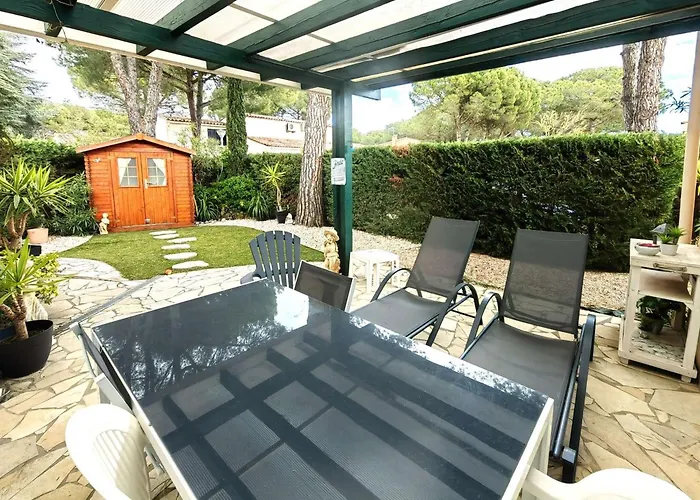 T3 Spacieux, 6 Pers., Jardin Et Parking, Quartier Calme - Fr-1-607-106 Appartamento *